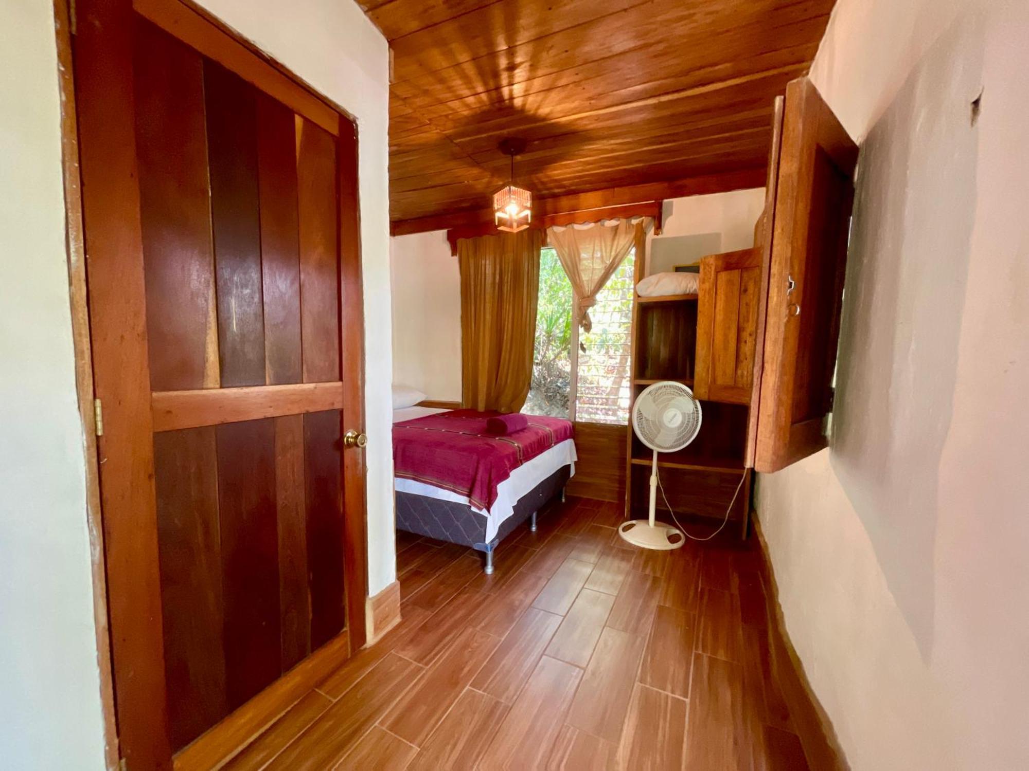 Hotel Mon Ami El Remate Dış mekan fotoğraf